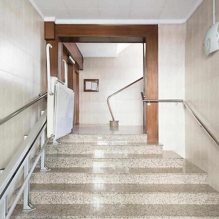 Apartment Leonor Barcelona Bagian luar foto